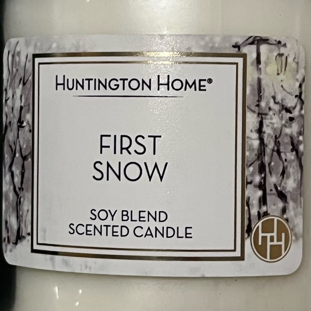 SOY blend jar candles one winter balsam one first snow 6.5 oz, 3” tall 2 5/8”dia - Picture 7 of 8